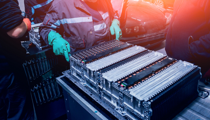 <b>����Һ���ؿ��ڼ�������Ϊ�綯������ɻ���</b>