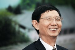 <b>尹明善：自称“软着陆” 嘱托力帆新帅坚定转向新能源</b>