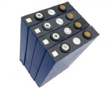 Ϊʲô﮵�صĵ�ѹ��3.7V��