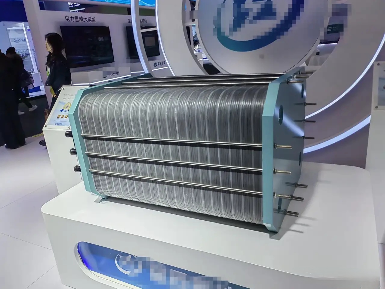 <b>ȫ�����ȫ��Һ����ش��ܵ�վͶ��</b>