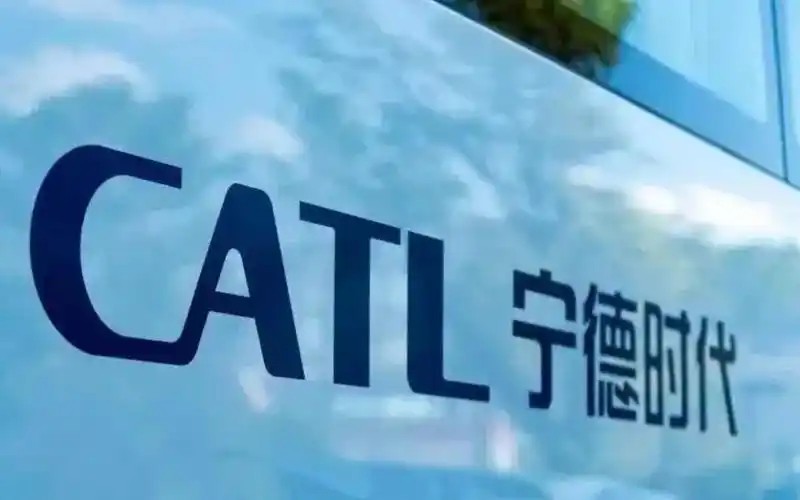 <b>�ذ���ǧ�ڶ�����֤�������������ʱ����Ӧ�̷粨˺������Դ��Ӧ����������</b>