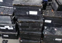 <b>ƾʲô��Ԫ﮵�ع�ģ����������������﮵�أ�</b>